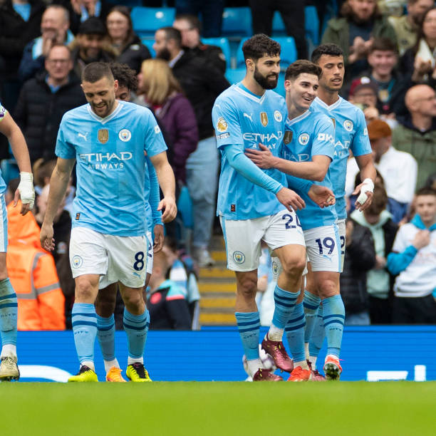 多背景的经 多背景的经