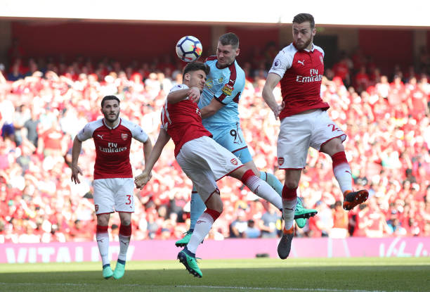 赛中因点球 赛中因点球